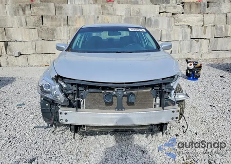 2015 Nissan Altima 2.5 from USA, damaged, VIN 1N4AL3AP9FC426310